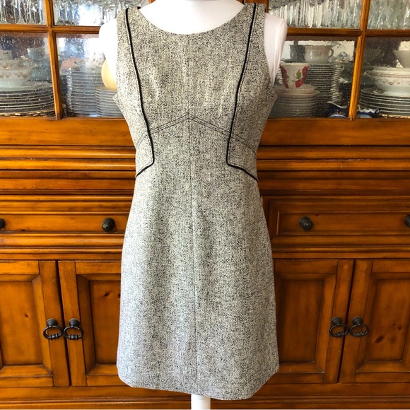 White House Black Market Dresses & Skirts - NWT White House Black Market dress